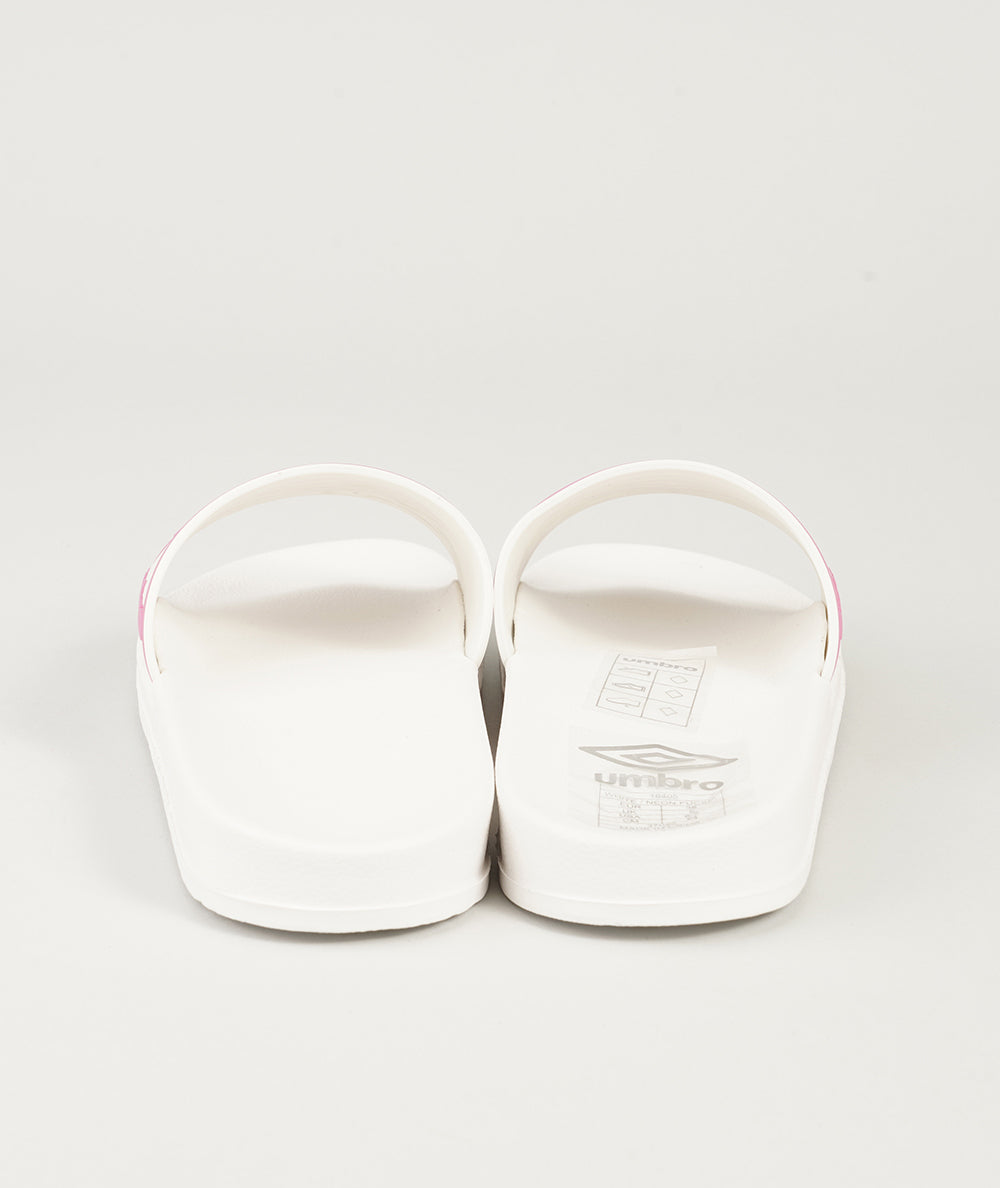 
                  
                    UMBRO SLIPPERS
                  
                