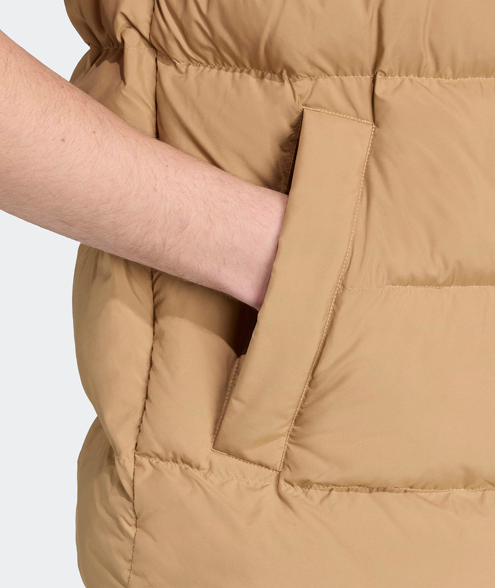 
                  
                    ADIDAS COMMERCIAL VEST
                  
                