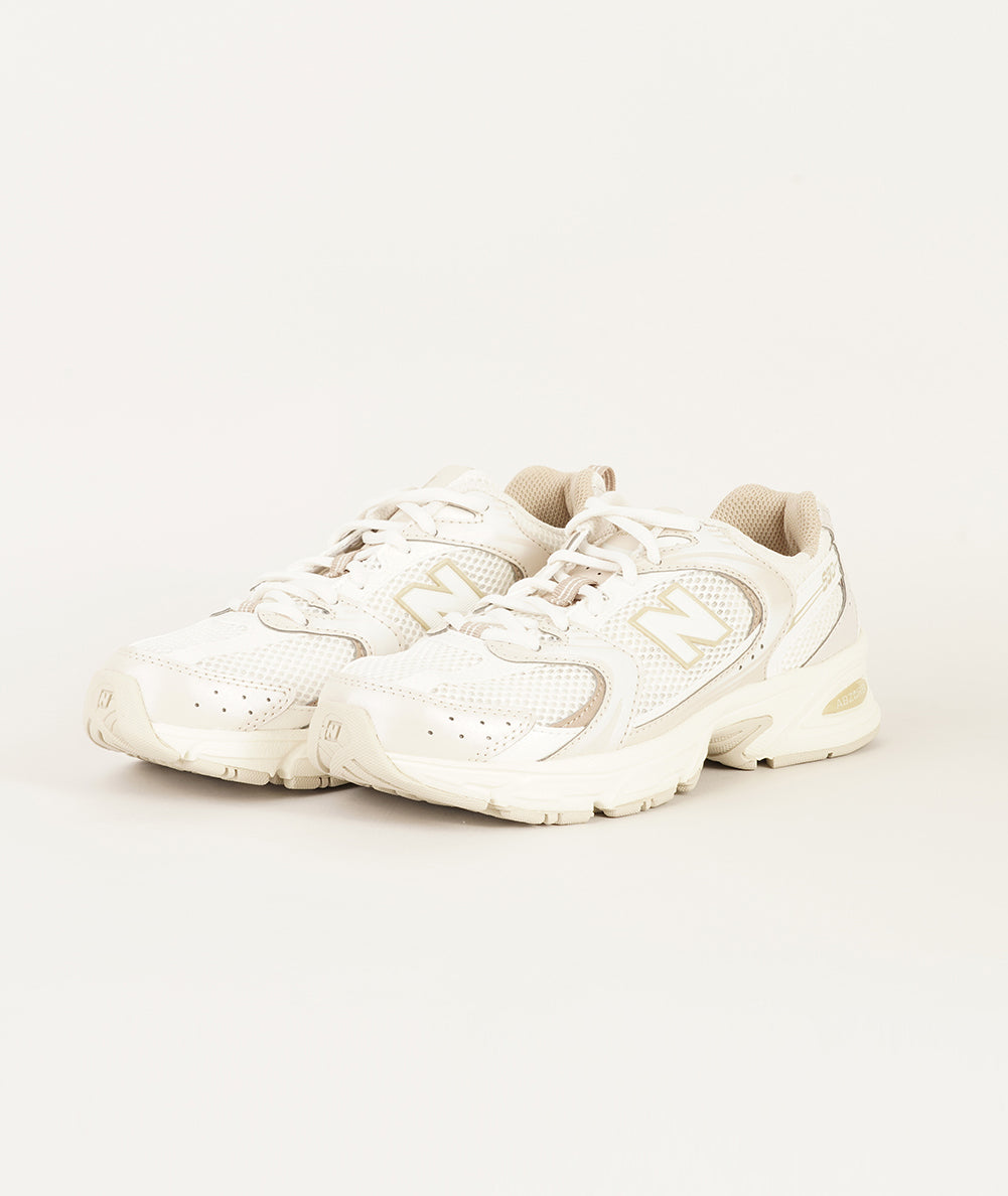 
                  
                    NEW BALANCE NEW BALANCE 530
                  
                