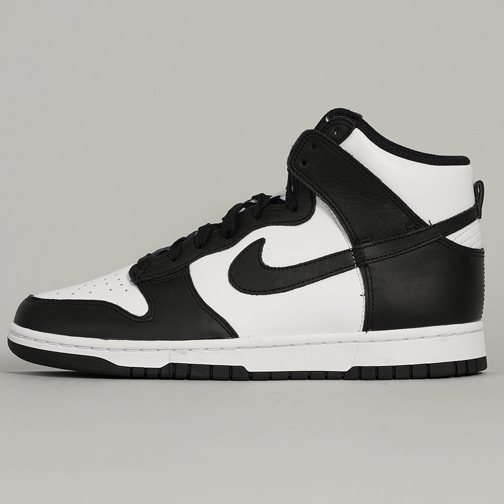 
                  
                    NIKE DUNK HIGH PANDA
                  
                