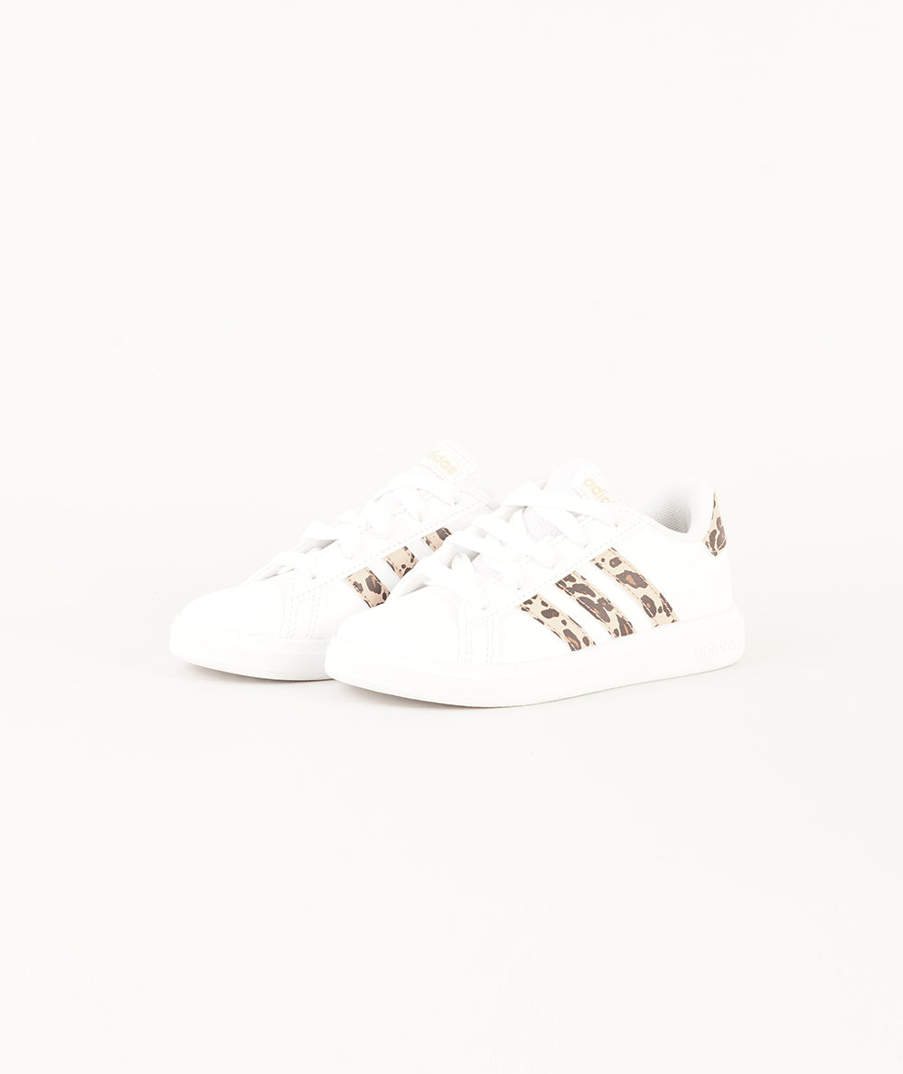 
                  
                    ADIDAS GRAND COURT
                  
                