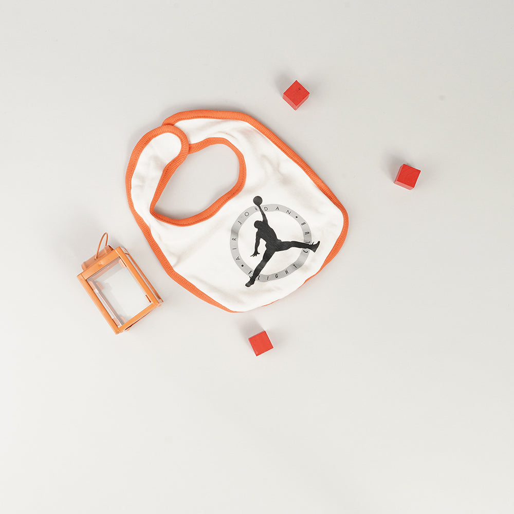 
                  
                    JORDAN HOODIE SET
                  
                