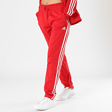 
                  
                    ADIDAS Essentials 3
                  
                