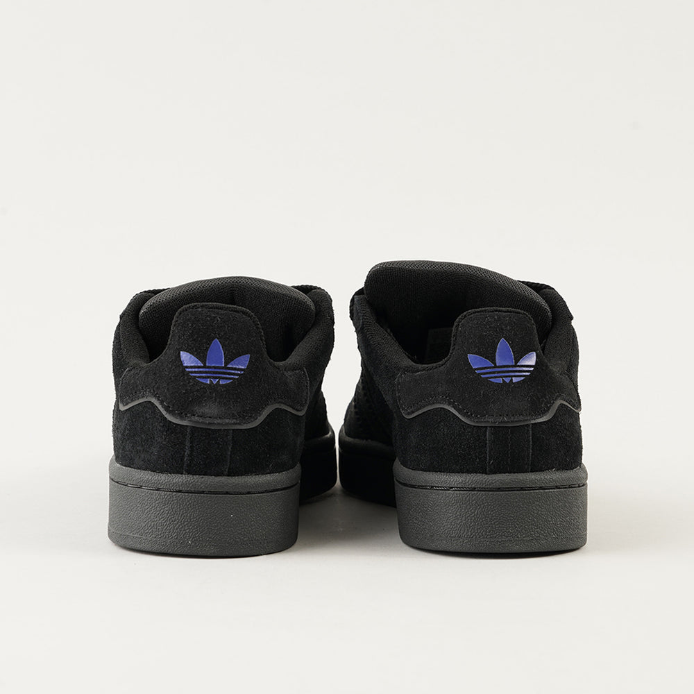 
                  
                    ADIDAS CAMPUS 00s
                  
                