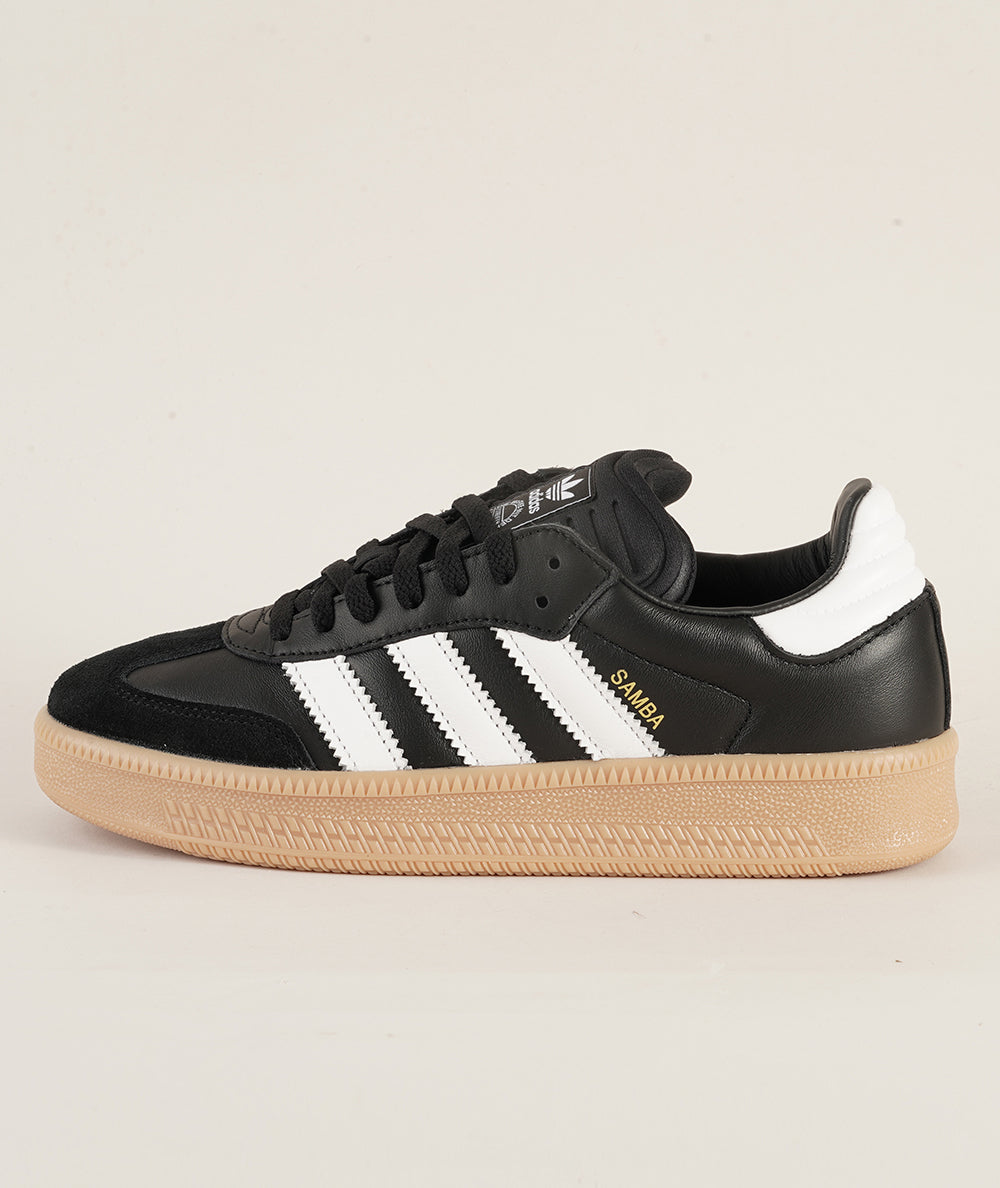 
                  
                    ADIDAS SAMBA XLG
                  
                