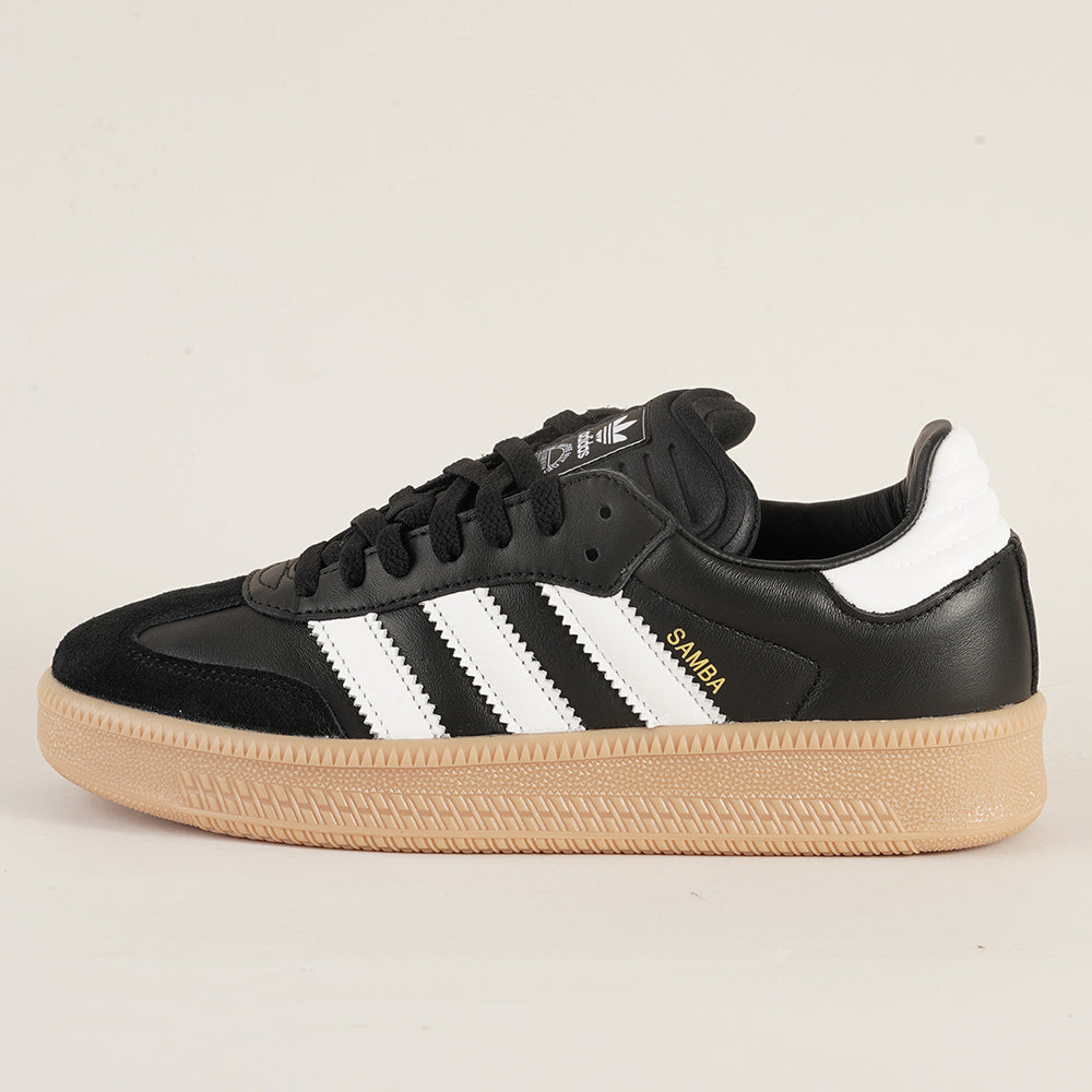 
                  
                    ADIDAS SAMBA XLG
                  
                