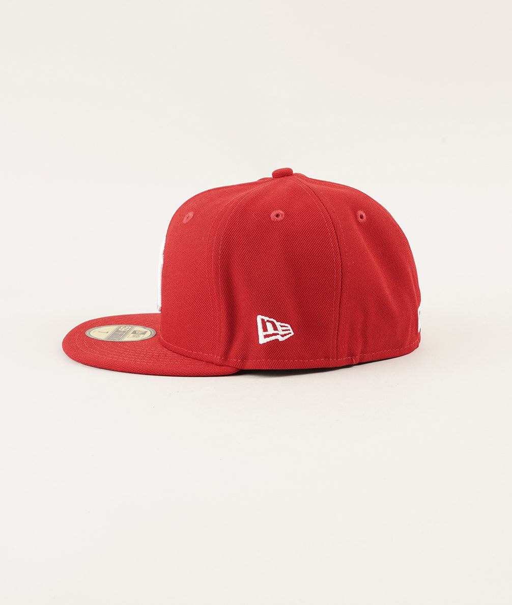 
                  
                    NEW ERA MLB BASIC NEYYAN
                  
                