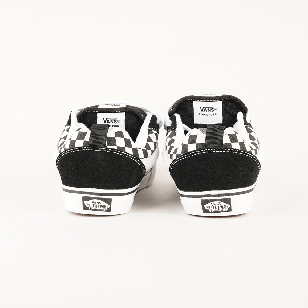 
                  
                    VANS KNU SKOOL
                  
                