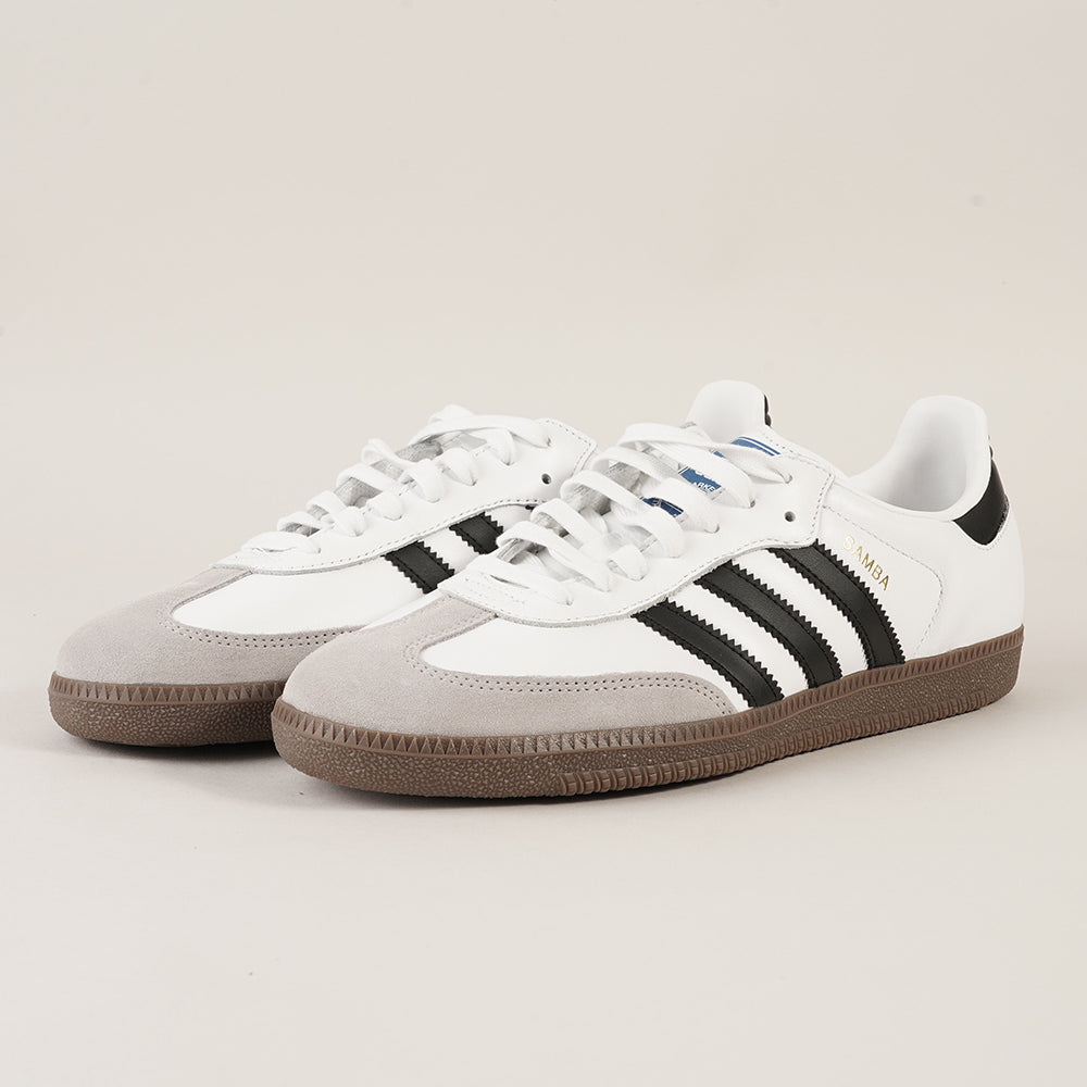 
                  
                    ADIDAS SAMBA
                  
                