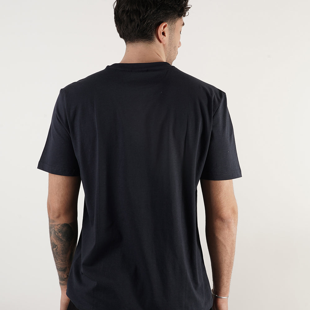 
                  
                    ELLESSE TSHIRT S
                  
                