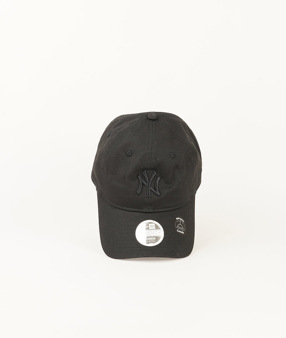 
                  
                    NEW ERA ACCESSORI
                  
                
