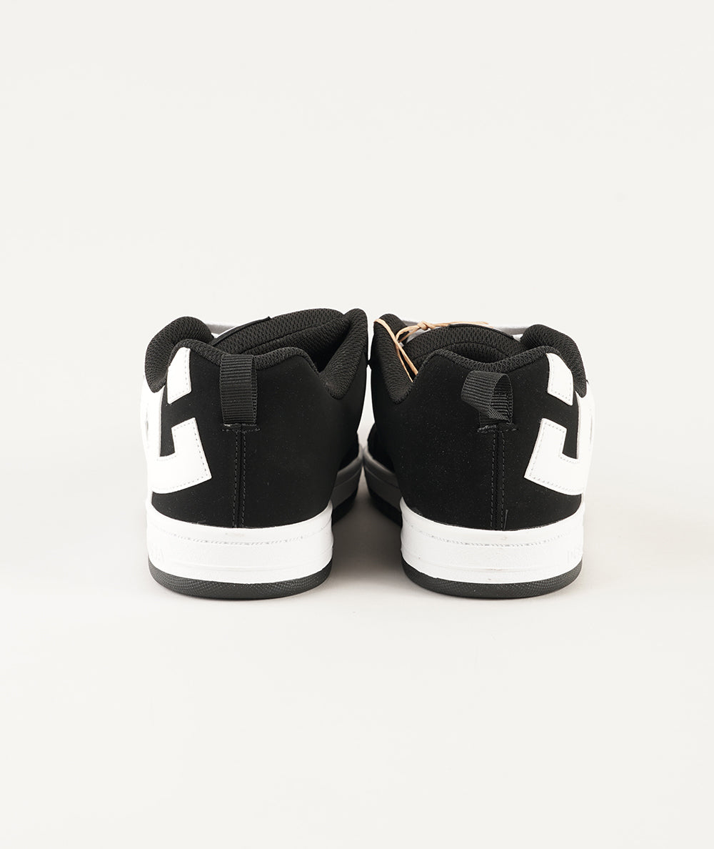 
                  
                    DCSHOECOUSA COURT GRAFFIK
                  
                