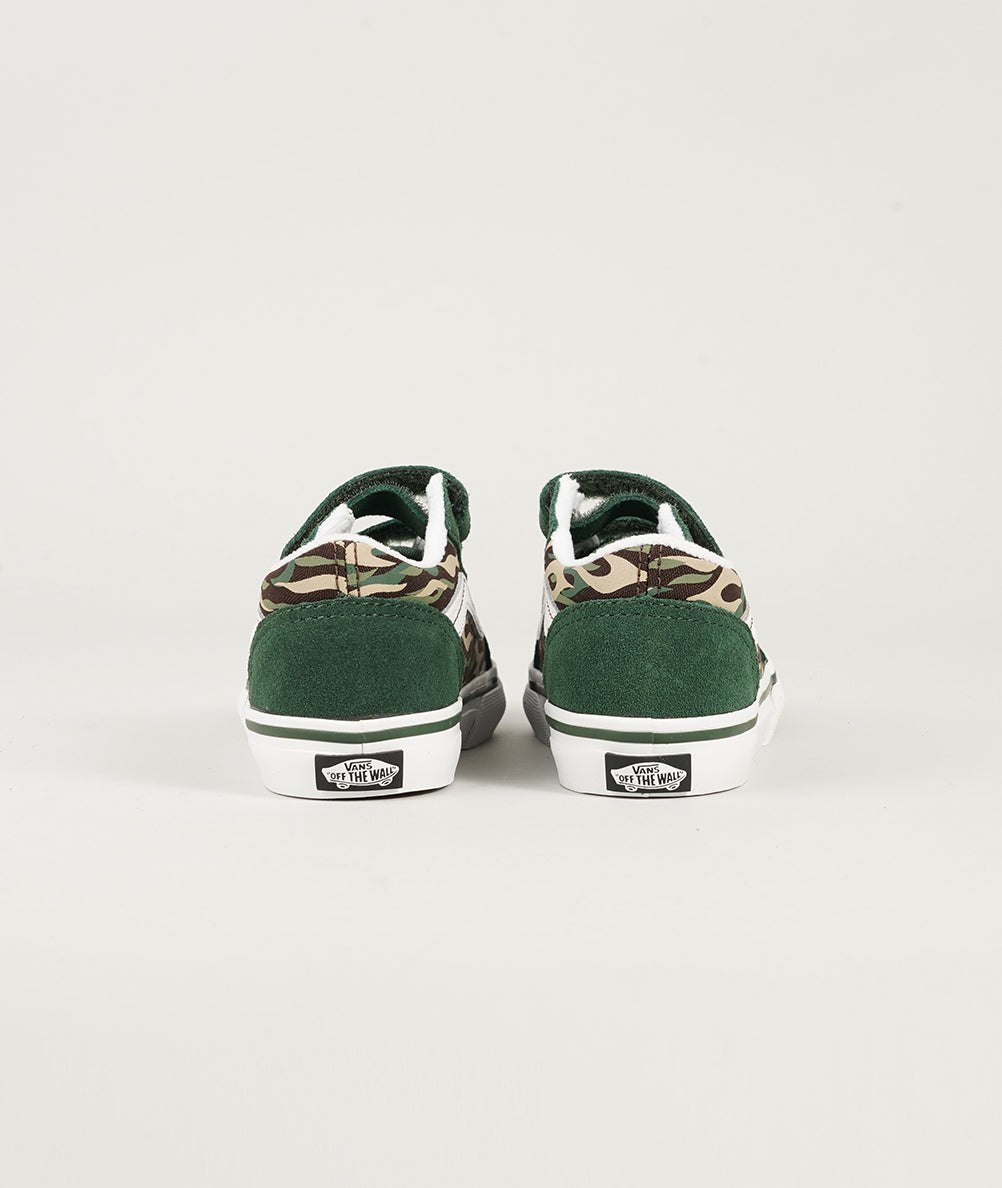 
                  
                    VANS OLD SKOOL
                  
                