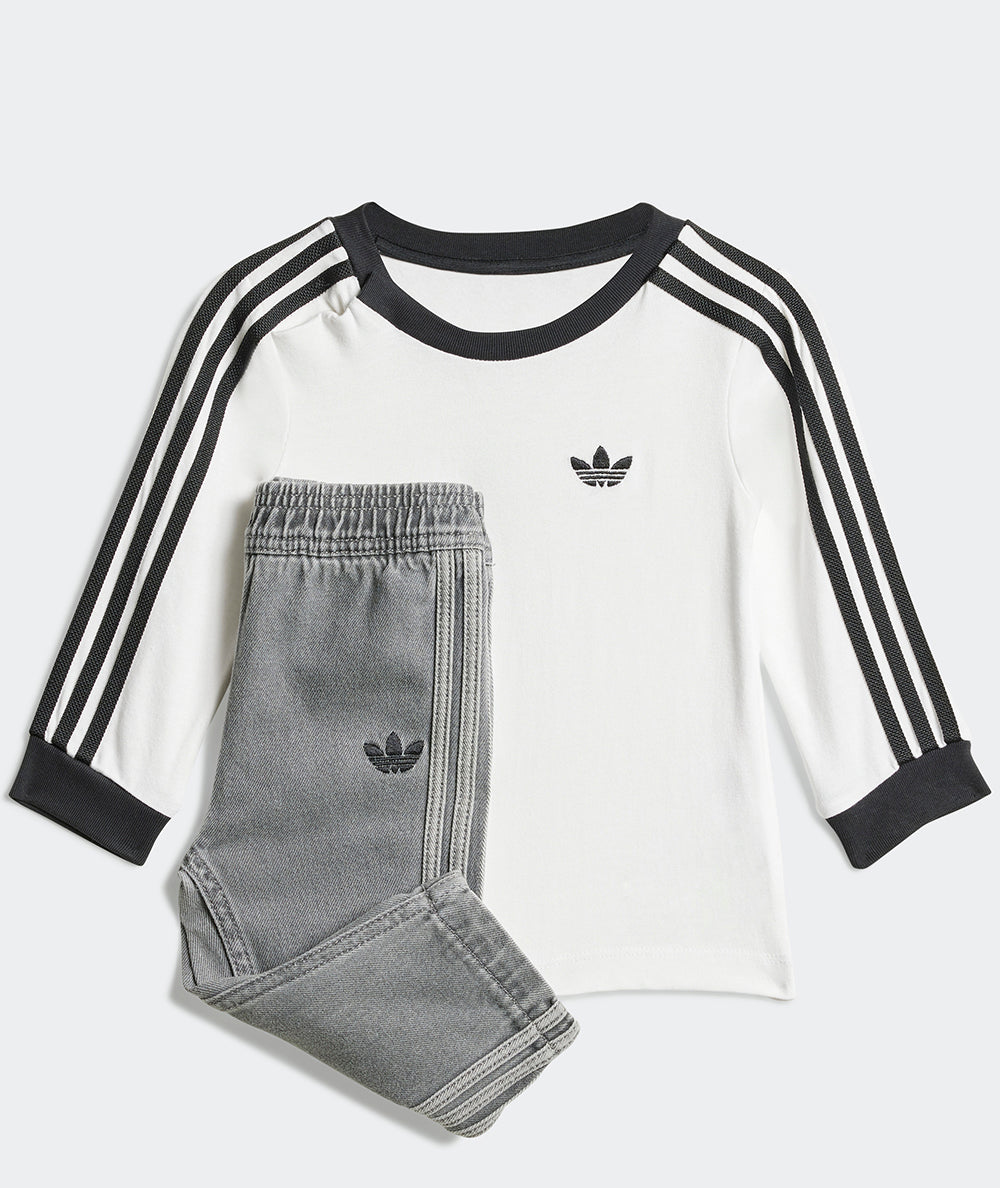 
                  
                    ADIDAS DENIM SET
                  
                