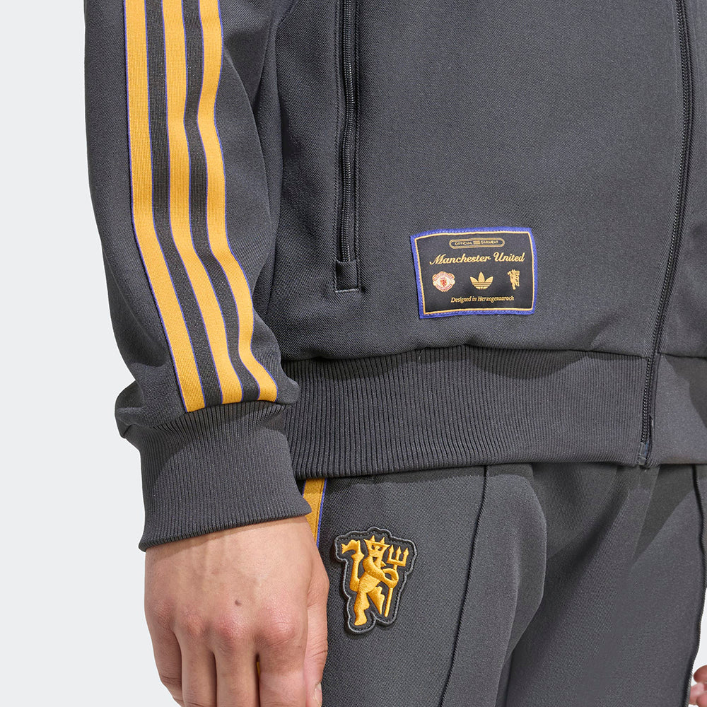 
                  
                    ADIDAS MUFC ICON TT
                  
                