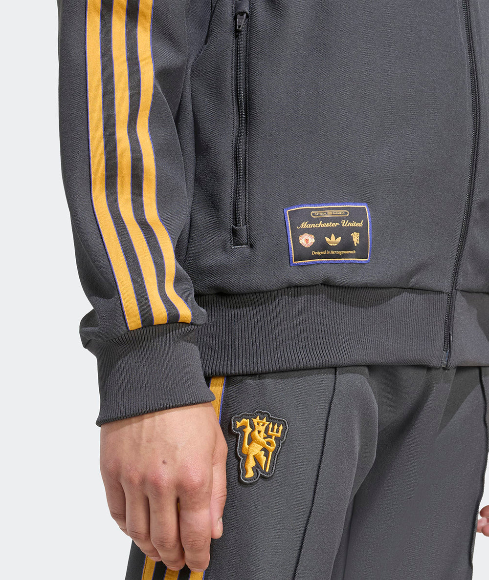 
                  
                    ADIDAS MUFC ICON TT
                  
                