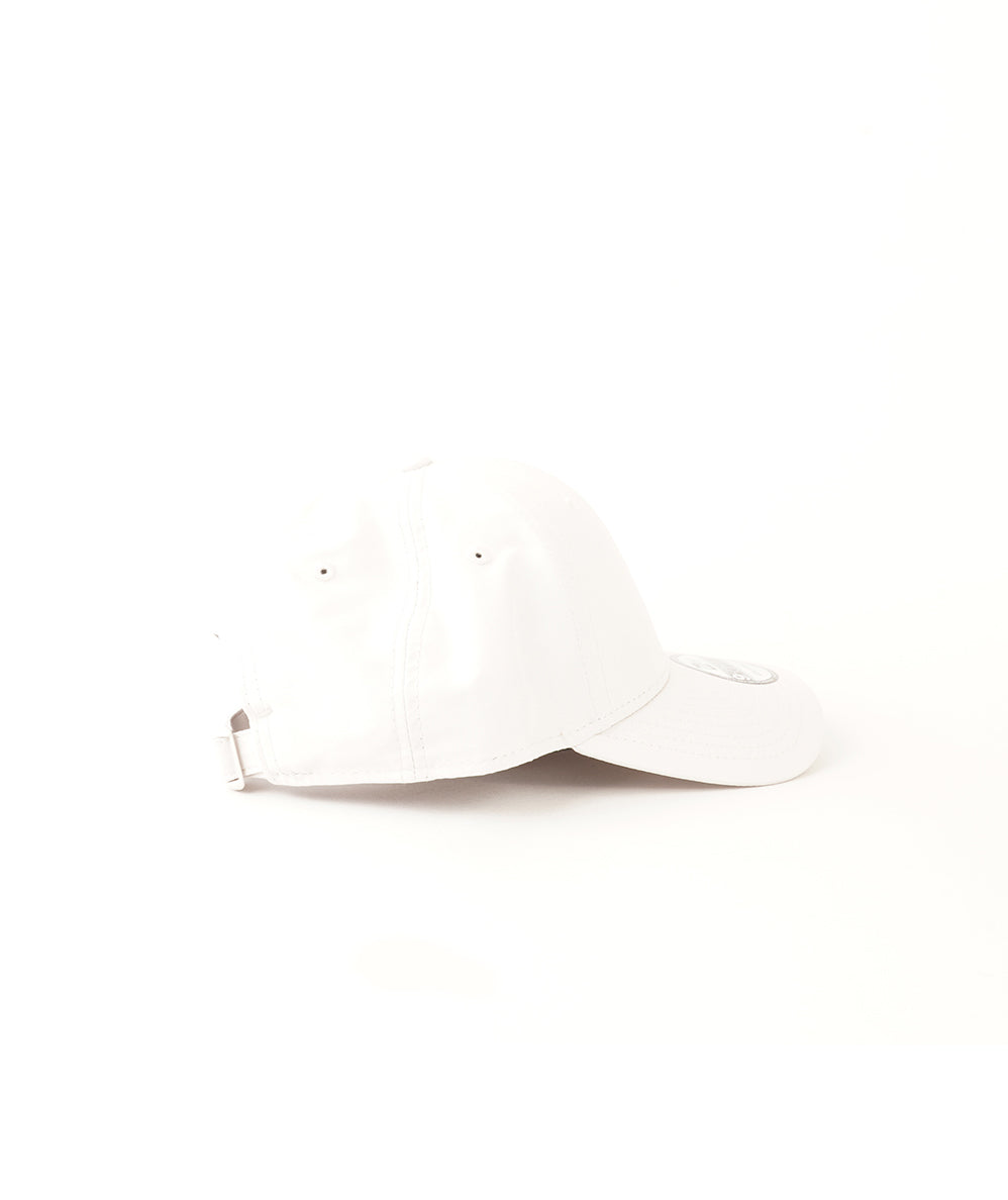 
                  
                    NEW ERA TONAL FLAWLESS
                  
                