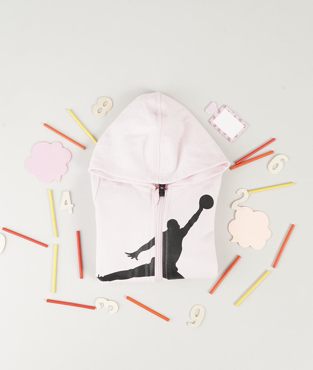
                  
                    JORDAN JUMBO
                  
                