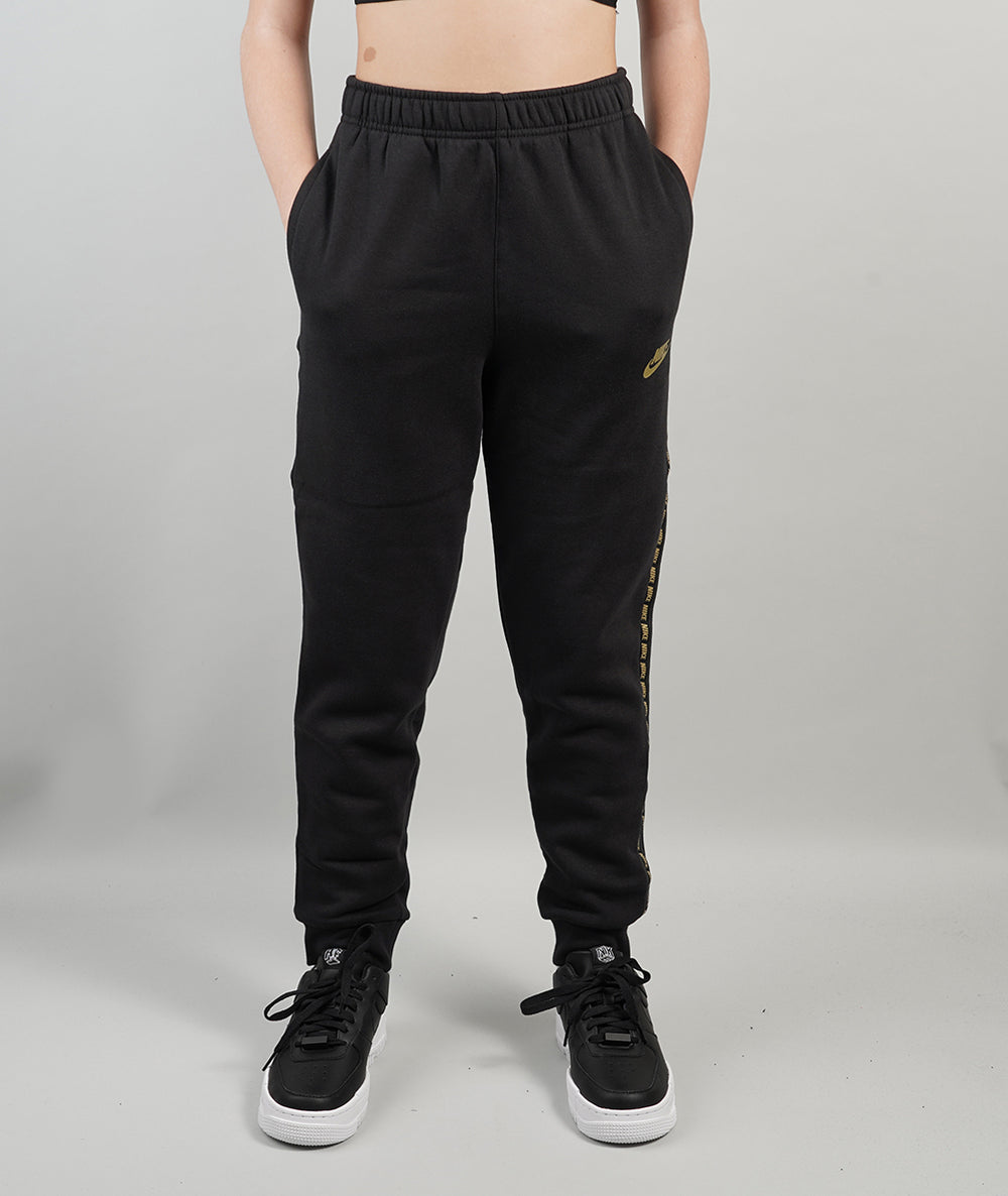 NIKE SPORTWEAR