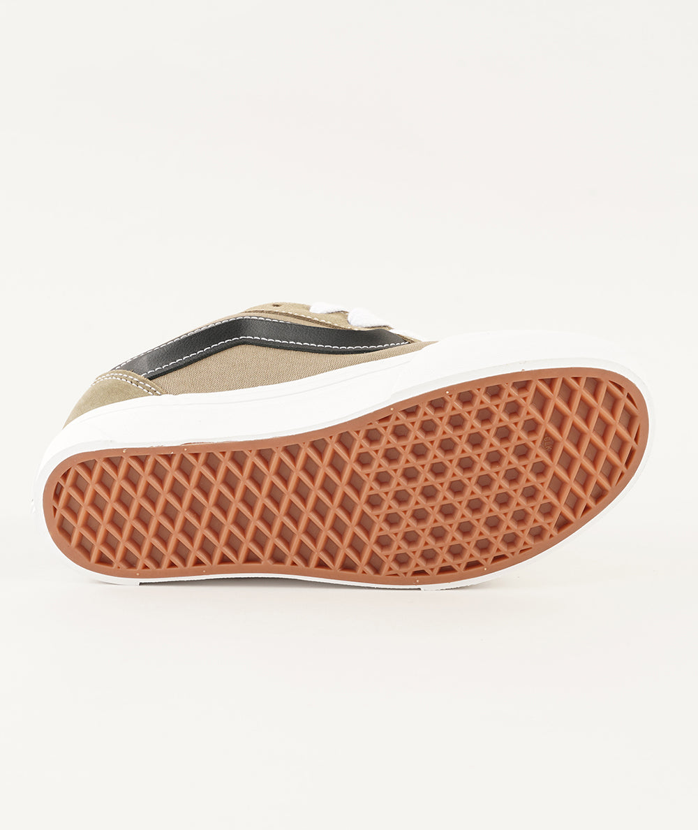 
                  
                    VANS KNU SKOOL
                  
                