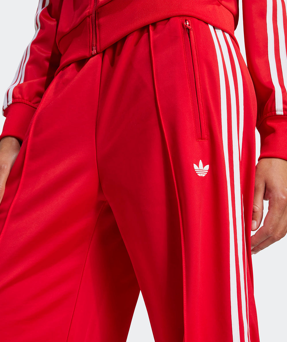 
                  
                    ADIDAS TRACK PANTS ADICOLOR
                  
                
