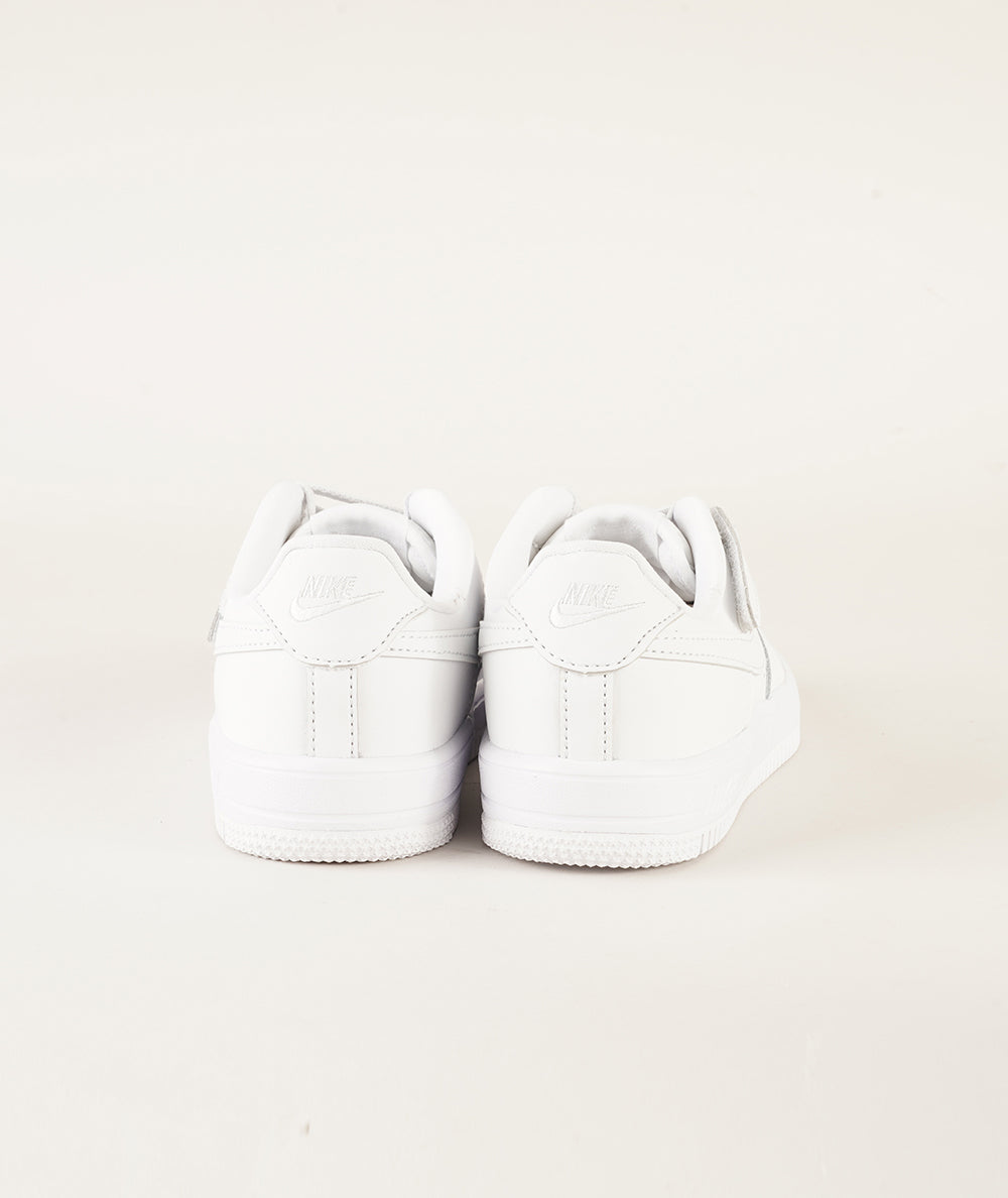 
                  
                    NIKE FORCE 1 LOW
                  
                