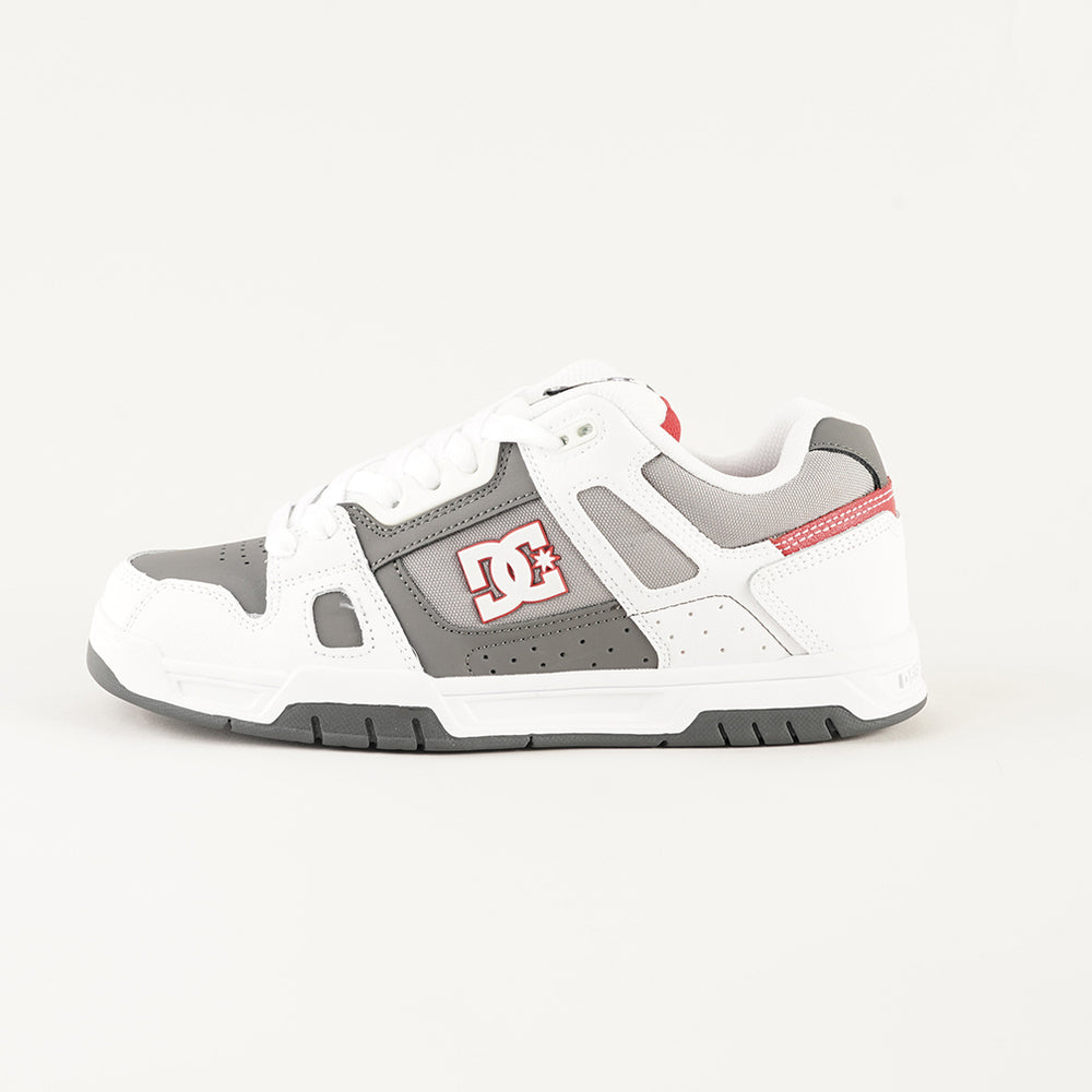 
                  
                    DCSHOECOUSA COURT GRAFFIK
                  
                