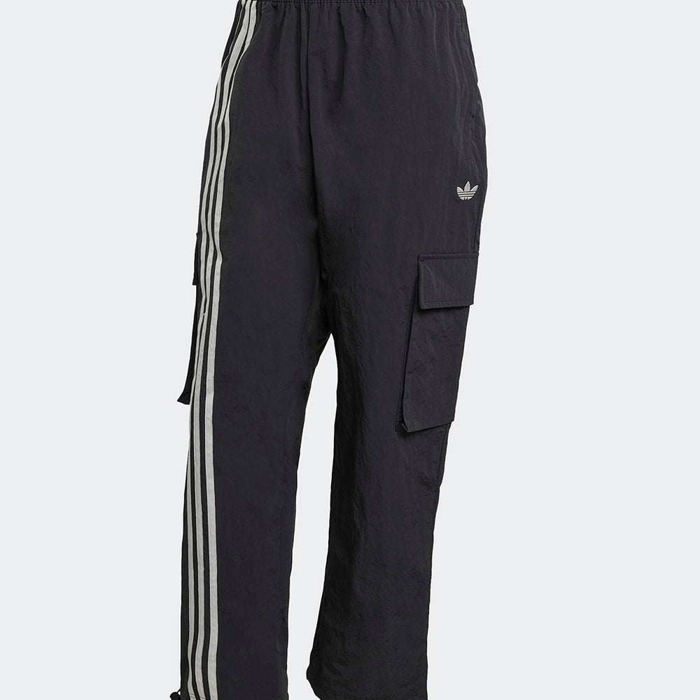 
                  
                    ADIDAS FRONT CARGO
                  
                
