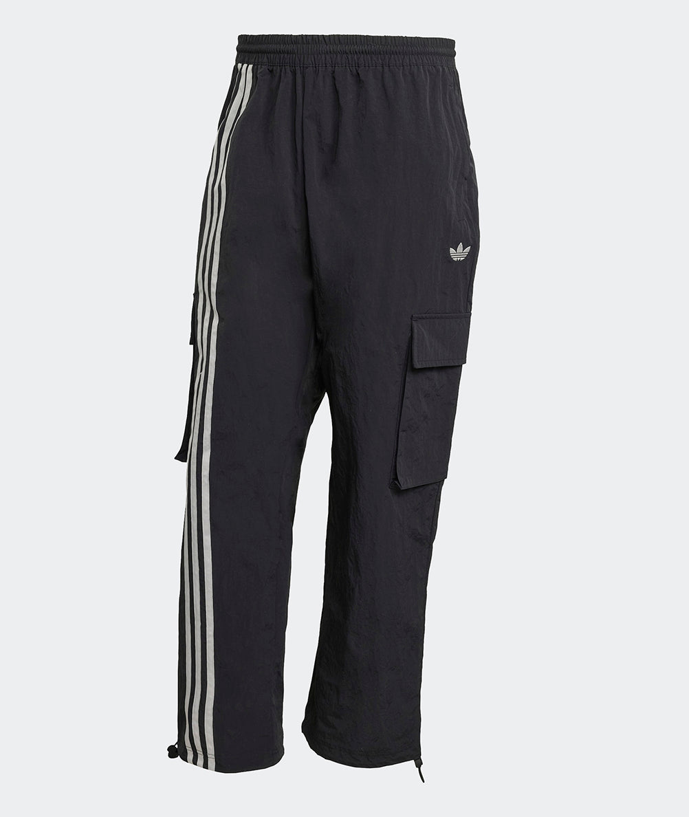 
                  
                    ADIDAS FRONT CARGO
                  
                