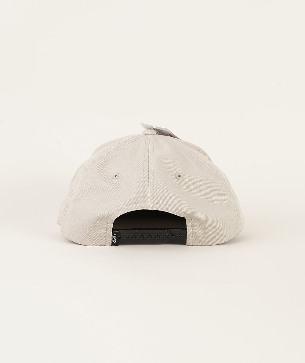 
                  
                    VANS FULL PATCH SNAP
                  
                