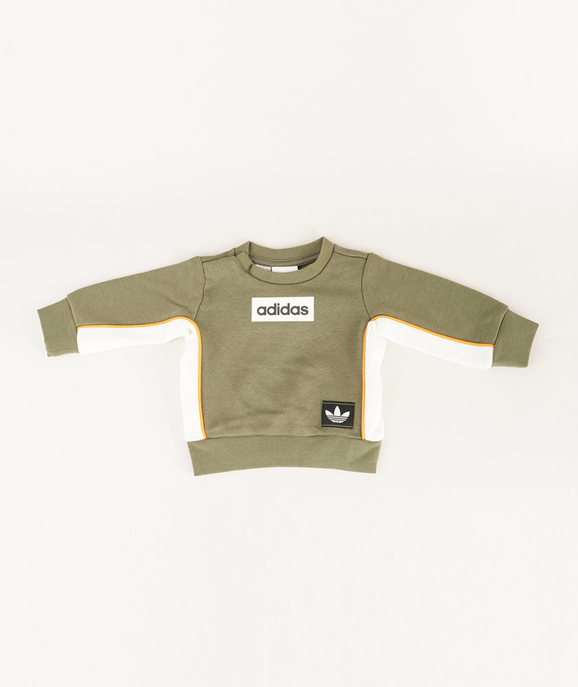
                  
                    ADIDAS CREW SET
                  
                