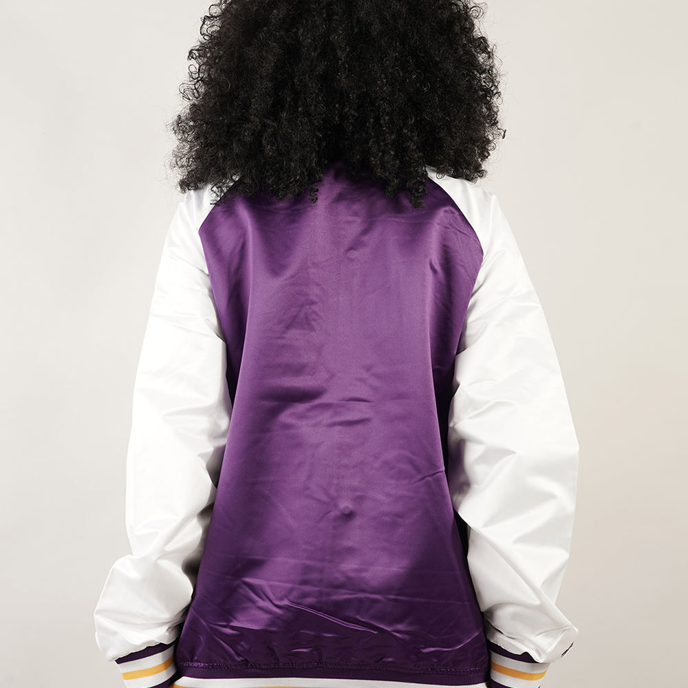 
                  
                    MITCHELL & NESS PRIMETIME
                  
                