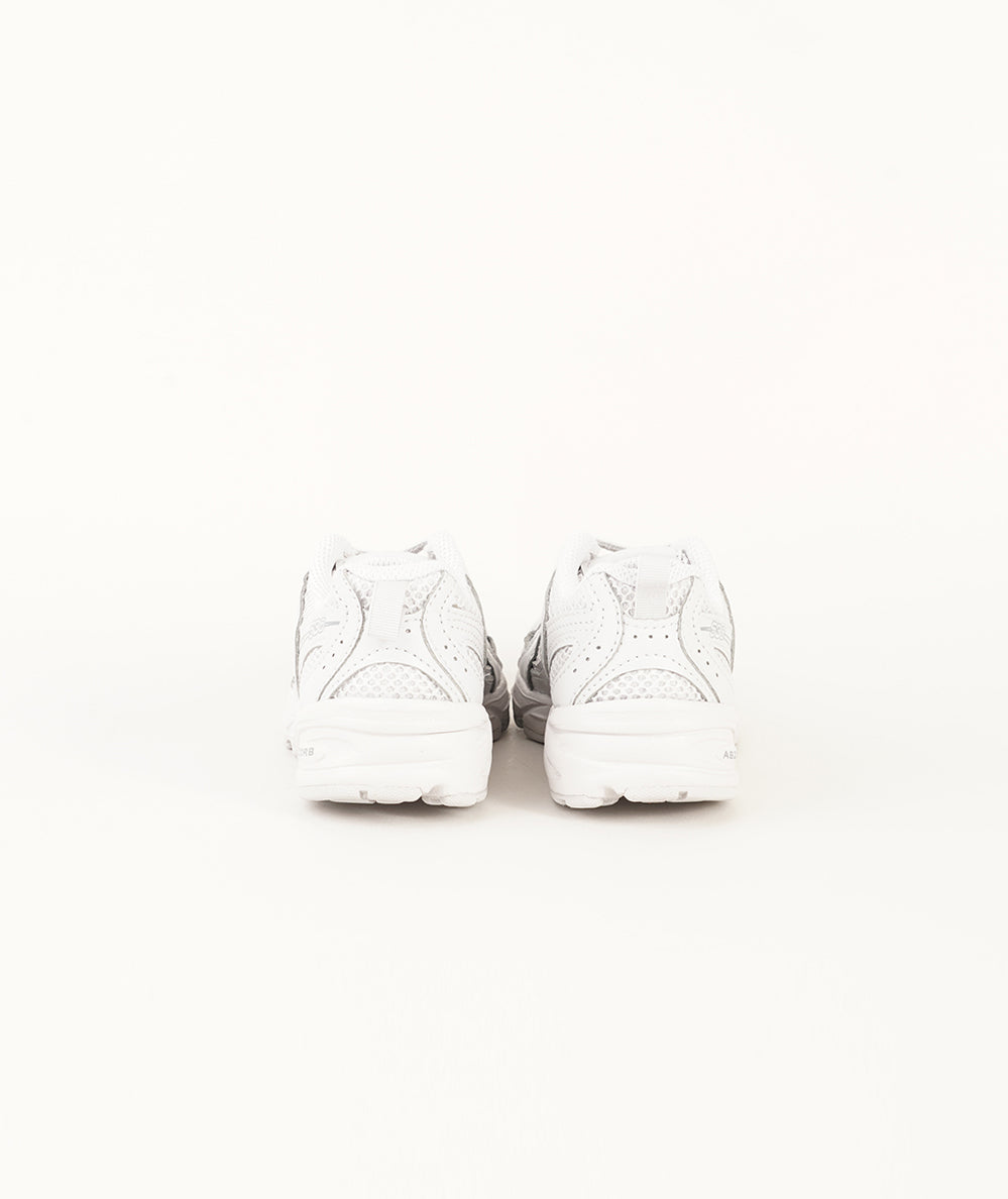 
                  
                    NEW BALANCE NEW BALANCE 530
                  
                