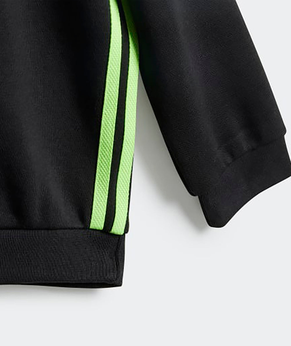 
                  
                    ADIDAS CREW SET
                  
                
