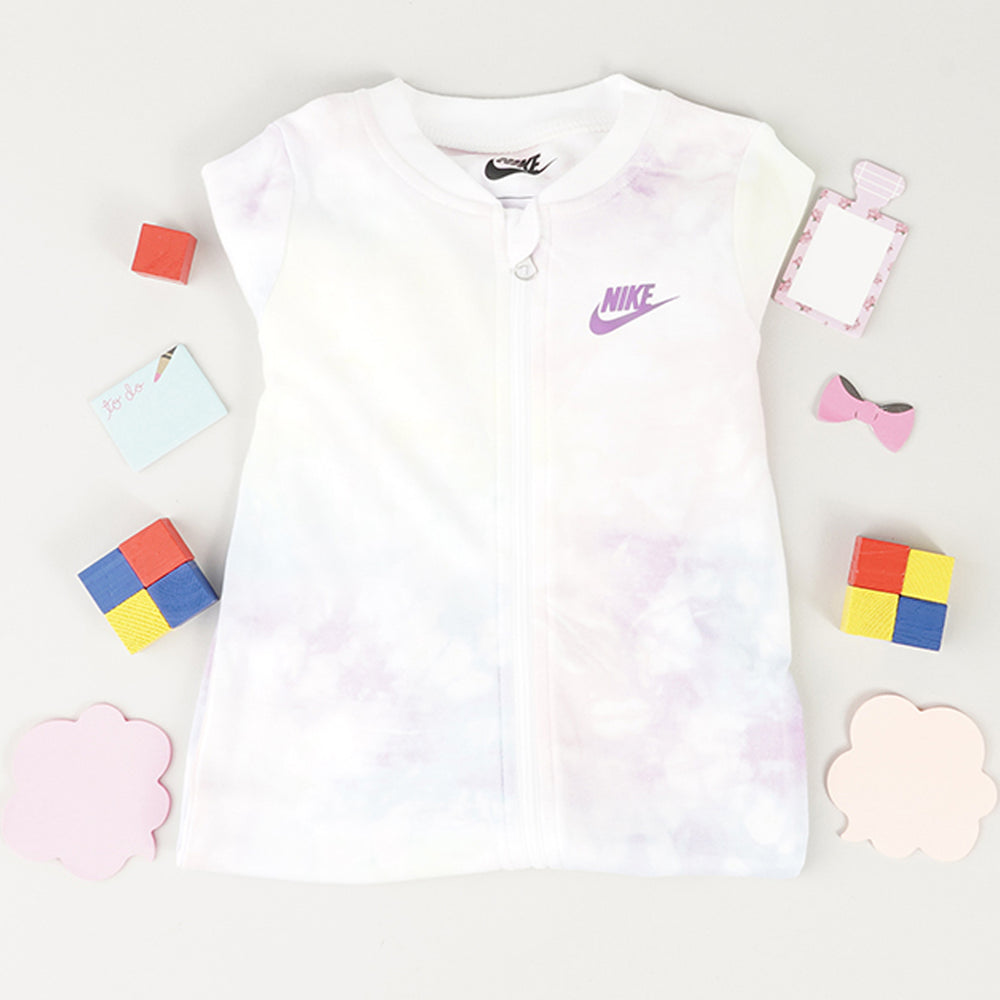 
                  
                    NIKE printed club footed
                  
                