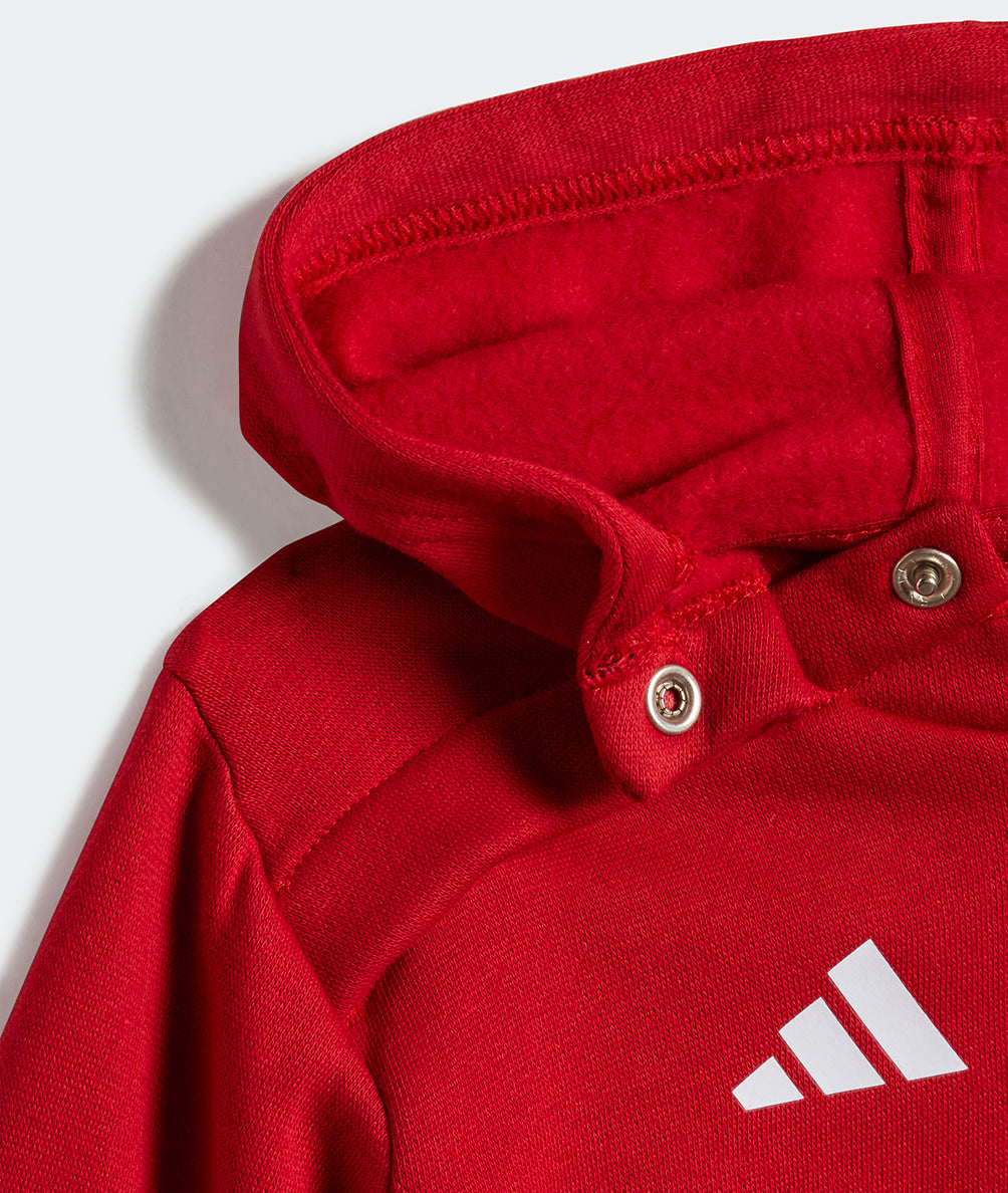 
                  
                    ADIDAS FCB DNA
                  
                