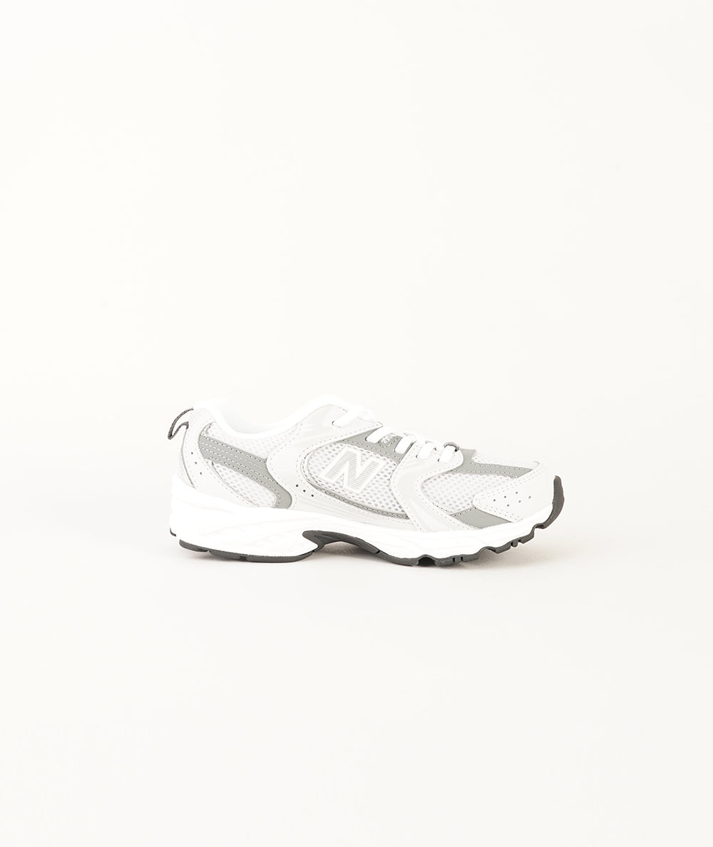 
                  
                    NEW BALANCE NEW BALANCE 530
                  
                