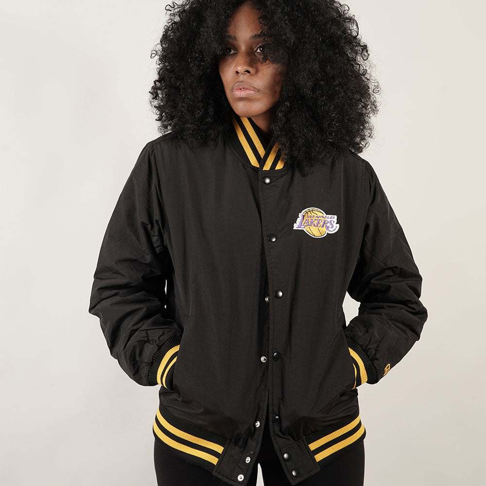 
                  
                    NEW ERA LAKERS
                  
                
