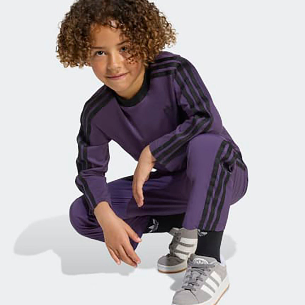 
                  
                    ADIDAS CREW SET
                  
                