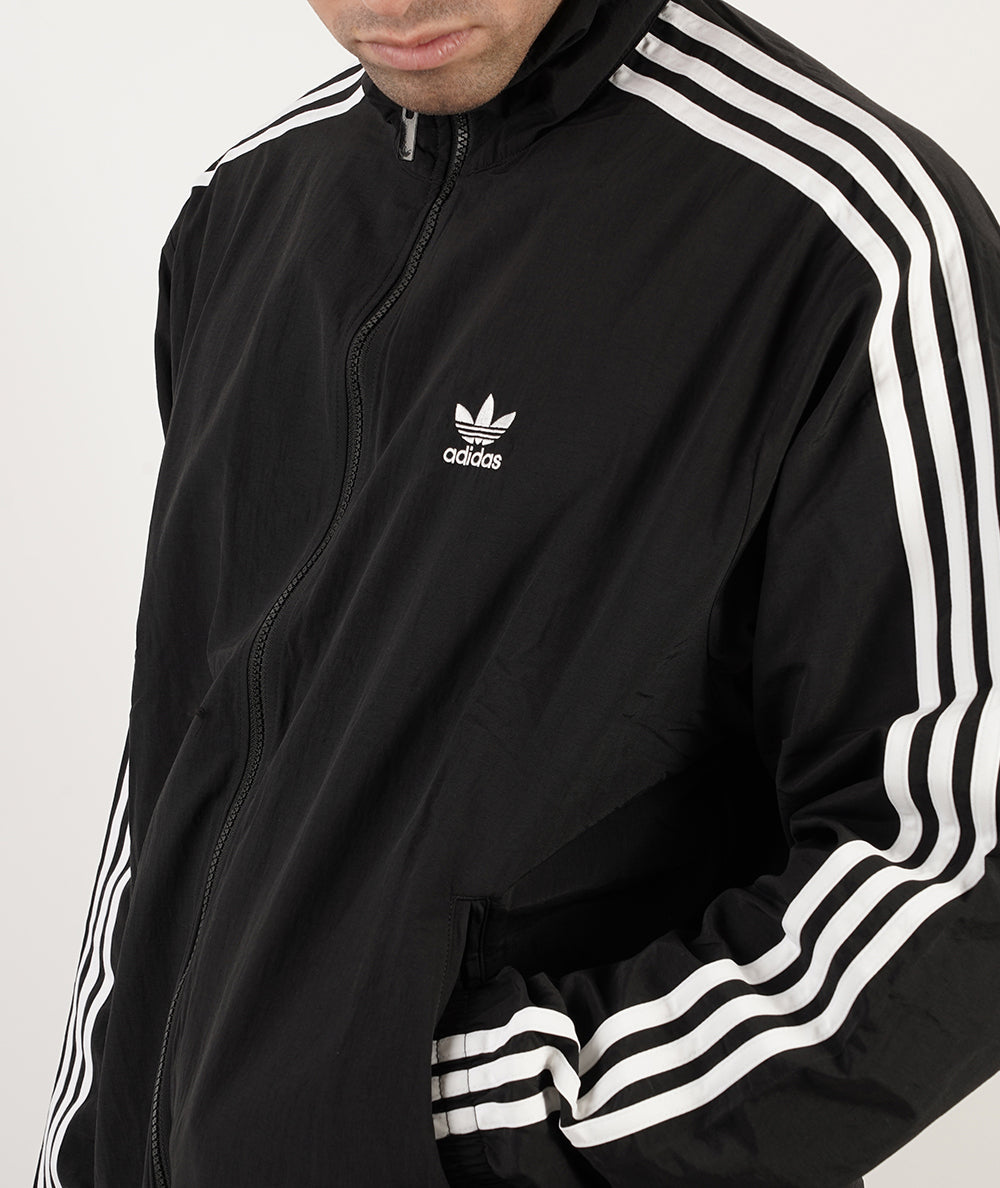 
                  
                    ADIDAS WOVEN FBIRD
                  
                