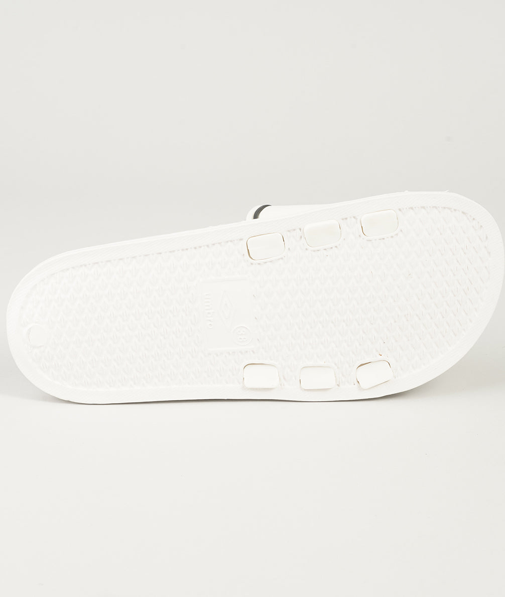 
                  
                    UMBRO SLIPPERS
                  
                