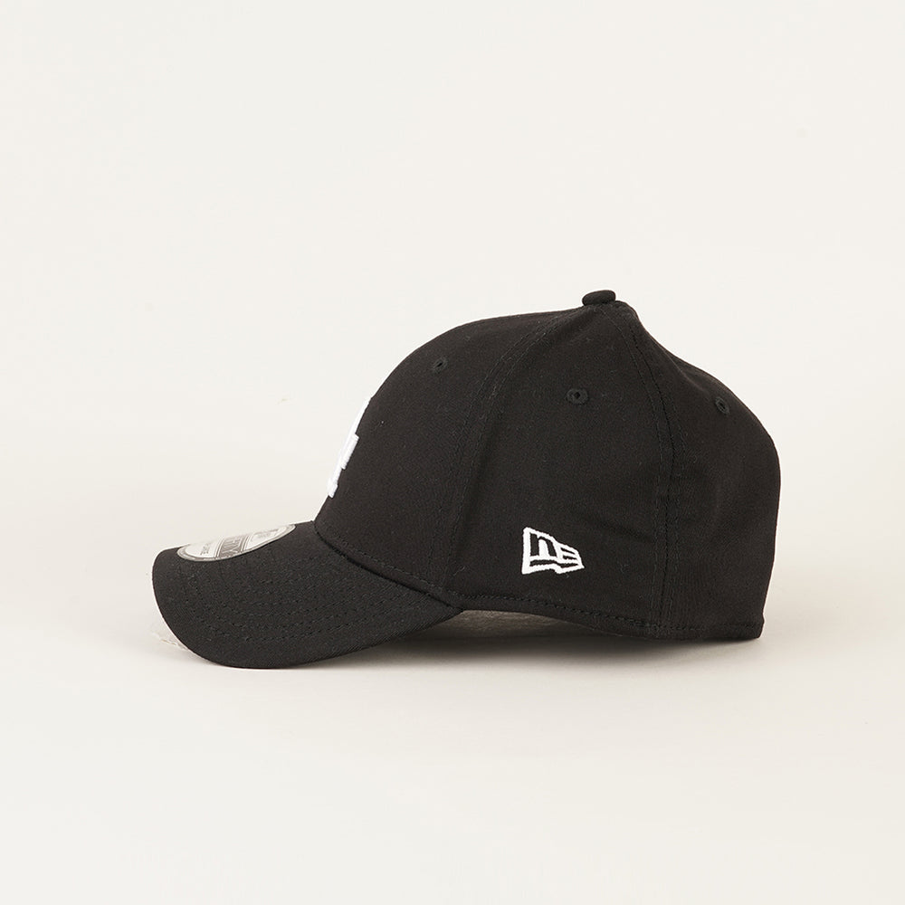 
                  
                    NEW ERA 39THIRTY
                  
                