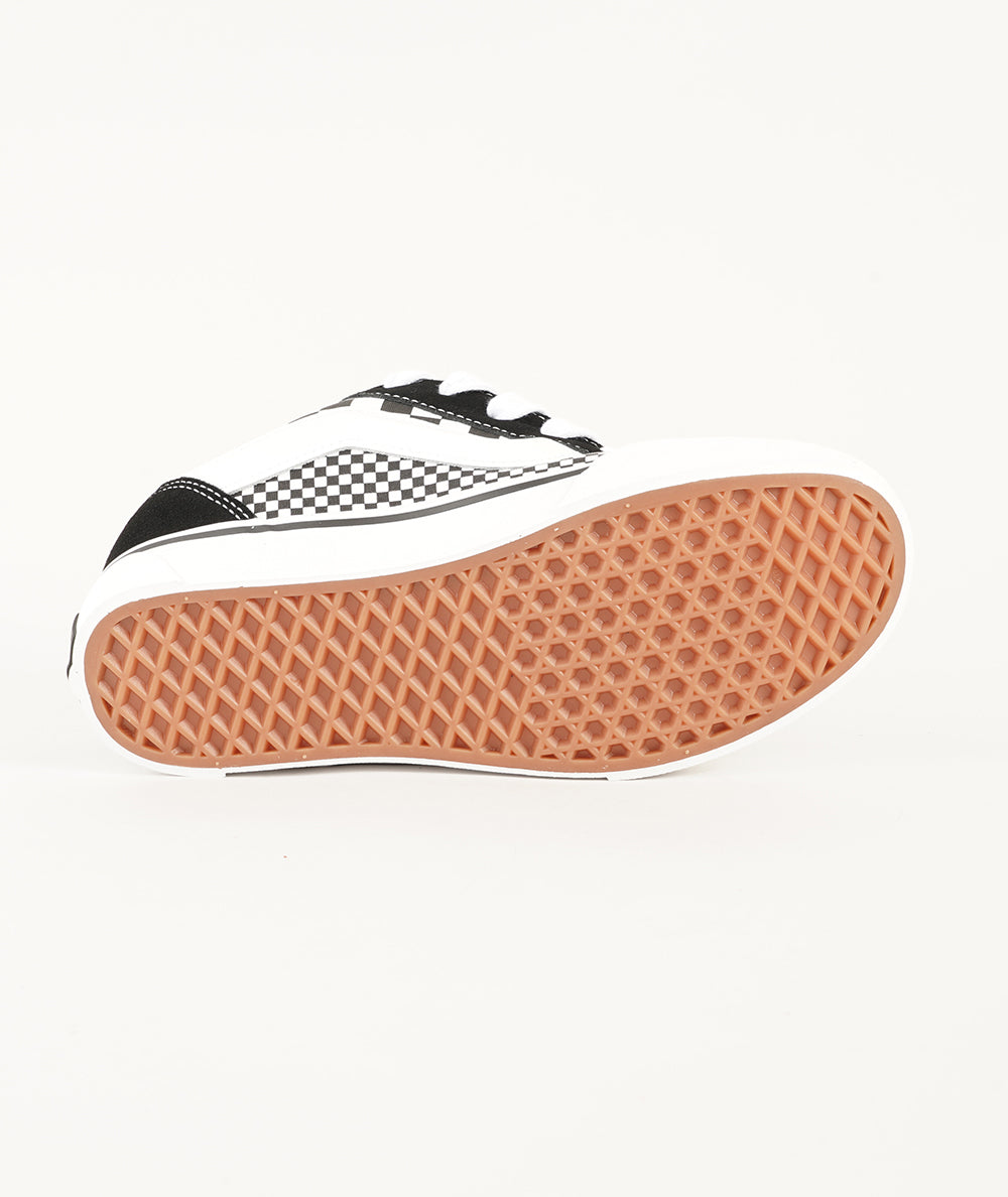
                  
                    VANS KNU SKOOL
                  
                