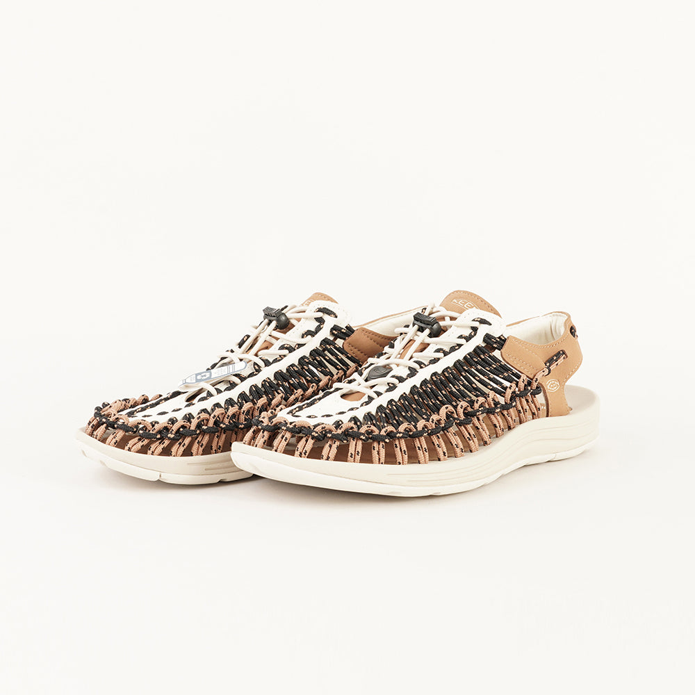 
                  
                    KEEN Uneek Sandali
                  
                