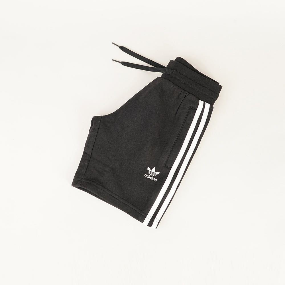 
                  
                    ADIDAS SHORTS
                  
                