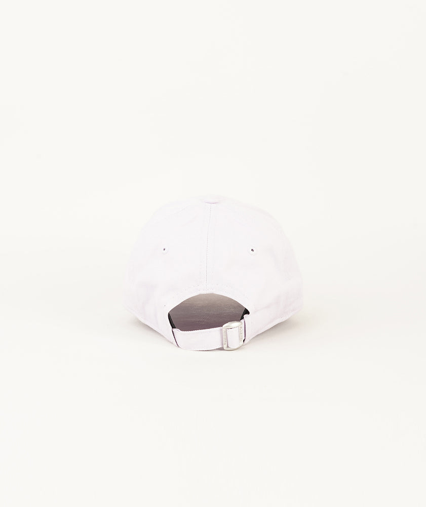 
                  
                    NEW ERA ACCESSORI
                  
                