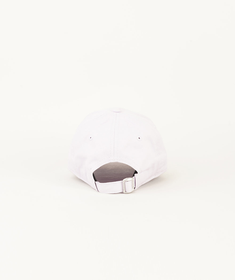 
                  
                    NEW ERA ACCESSORI
                  
                