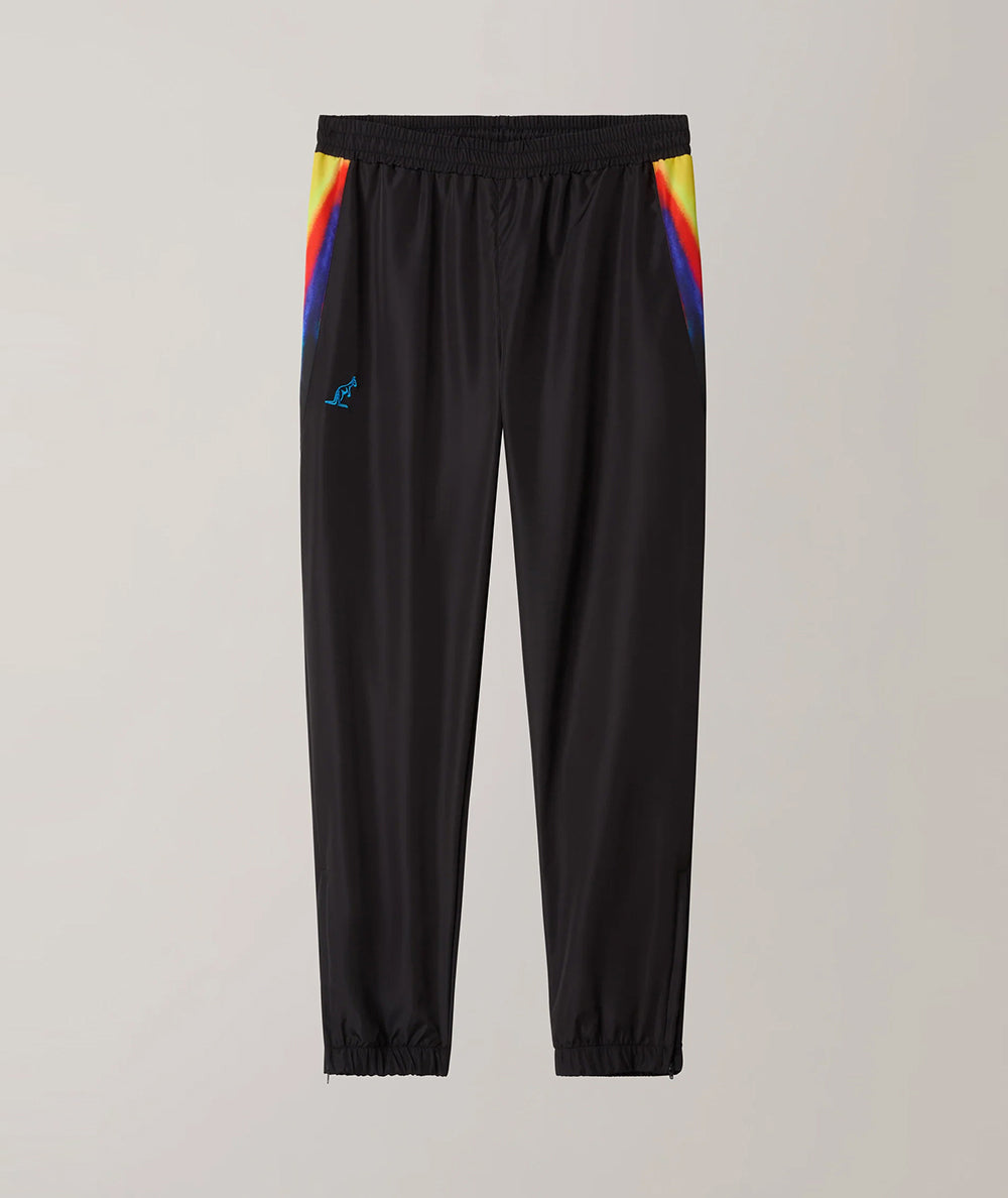 
                  
                    AUSTRALIAN PANTALONE V SMASH
                  
                