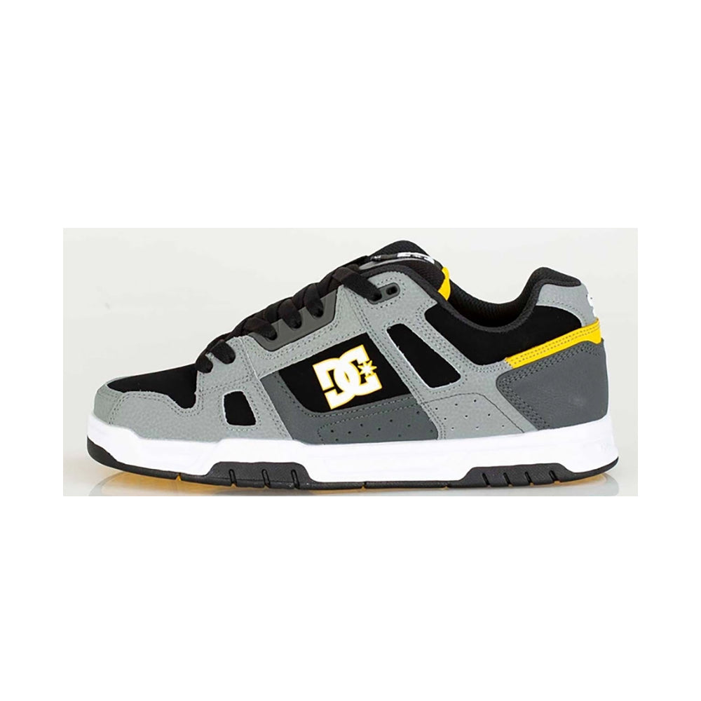 
                  
                    DCSHOECOUSA COURT GRAFFIK
                  
                