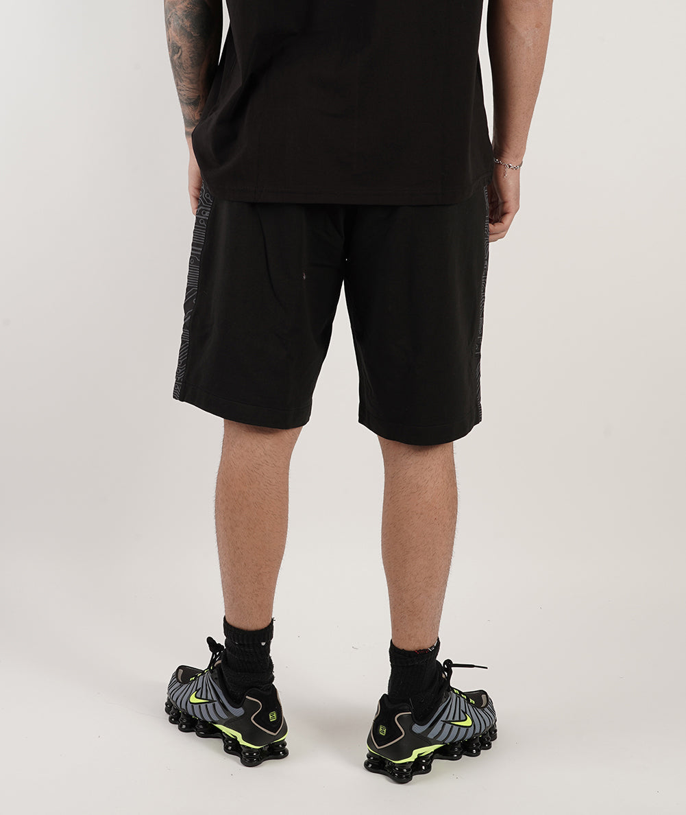 
                  
                    AUSTRALIAN PANTALONE V SMASH
                  
                